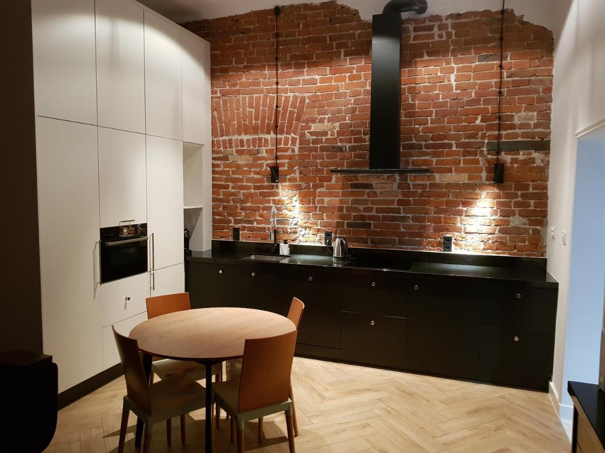 Apartamenty Carskie Koszary Zamosc  Bagian luar foto